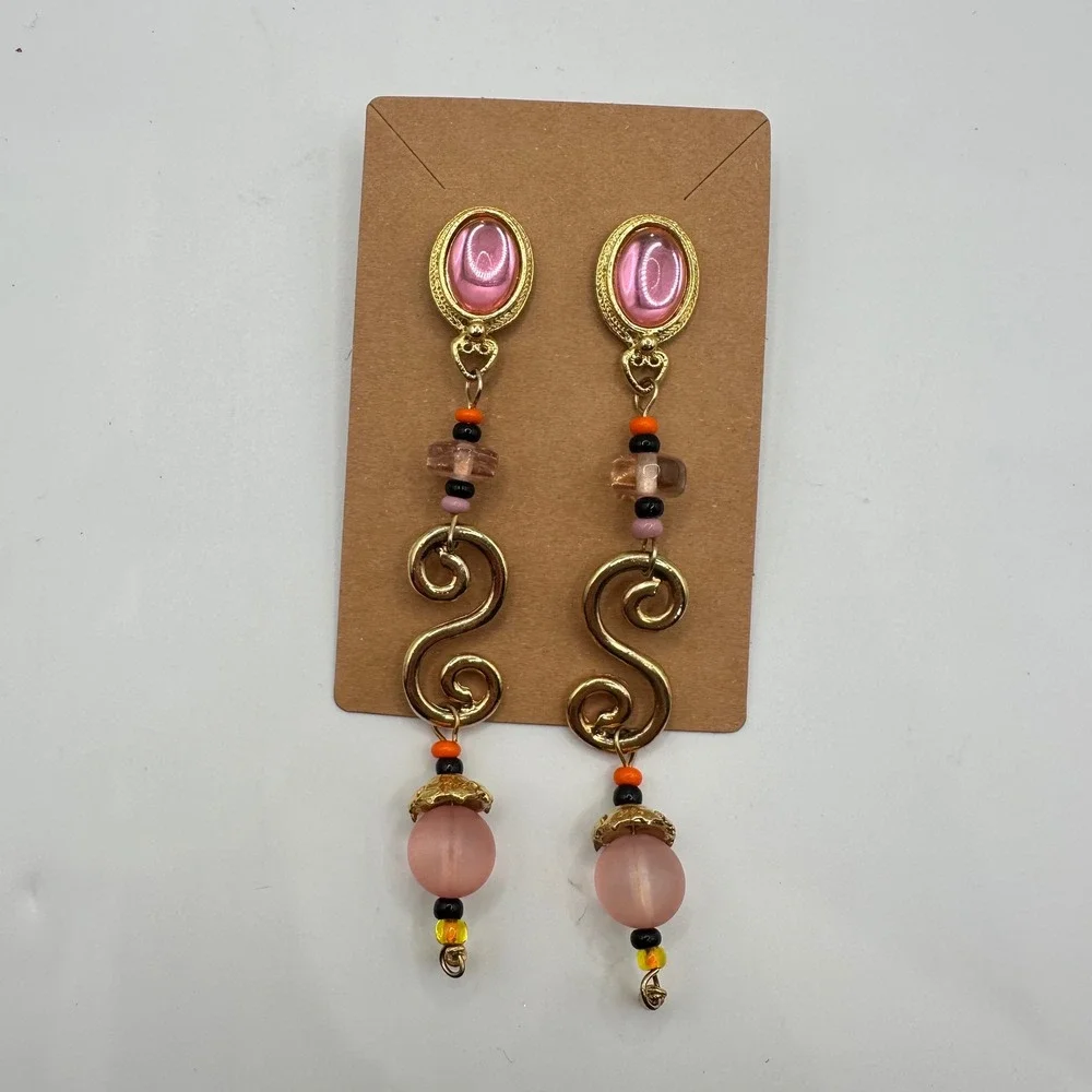 Vtg Pink Gold Tone Scroll Bead Long Drop Dangle Earrings Fairy Coquette Pink